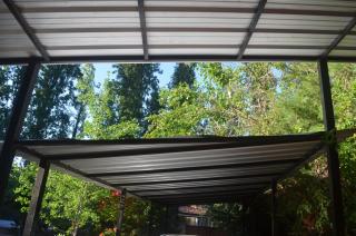 Casa rústica en zona de bodegas amplio jardín pileta fogón y churrasqueara - 3