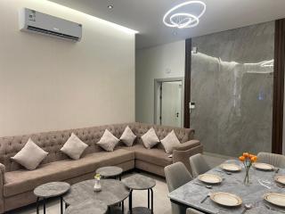 new Luxury Apartment near Masjid Quba - 9