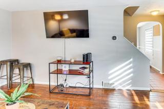 Cozy Home 4 Mi to YSU Campus Penguins Welcome! - 6