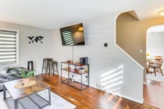 Cozy Home 4 Mi to YSU Campus Penguins Welcome! - 7