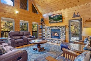 Hillbilly Hilton Hot Tub, Game Room, MTN View - 4