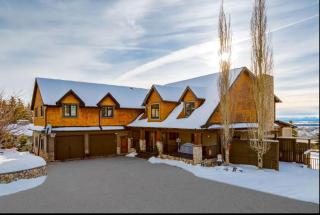 Rocky View Bed & Breakfast - 9