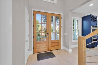 18 St. John's Place - 7