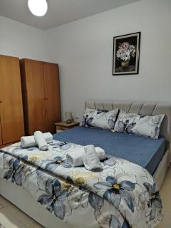 Amaris Apartment II - 1