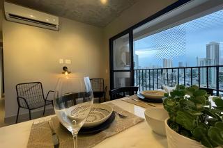 Retro Elegance, Acoonchergo com Estilo - 9