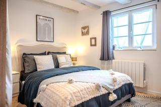 Le Calme - Centre Ville - Proche Parking Gratuit - Commerces à Proximité - Marché de Noël - 1