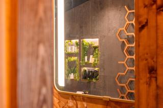 Spa Cottage - Hot Tub, Cold Pod & Sauna - 3