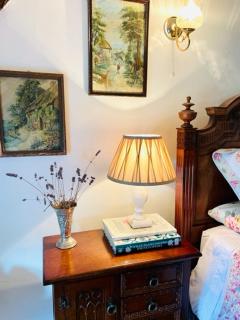 Fairytale Cottage in the Country - 2