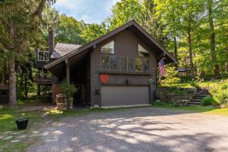 Cozy Family-Friendly Bed and Breakfast on Stratton Mountain, Vermont - 9