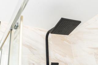 The Cozy Corner near NEC Birmingham Airport Entire Apartment Work Desk - 3