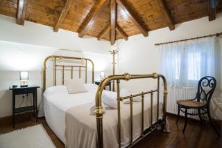 Cozy Attic Suite - Elia Apartments Chrisso - 0