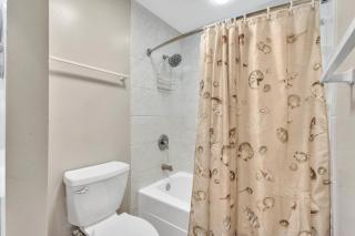 536 Queen's Grant - 5