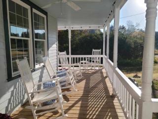 Restored 1900s Historic Home - Jonesboro, VA - 8