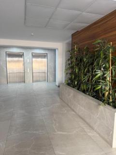 The Hills Premier Studio - 4