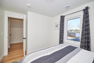 3 Bedroom -walk To The Falls - 1