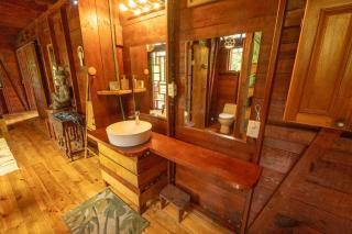 Utopia Bluff Beach Off Grid Jungle Retreat By The Sea - 6