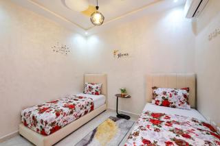 Riad Bollywood- Prince's Suite - 8