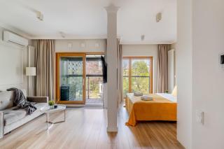 Luxury 2-room apartment with a beautiful city view - 6