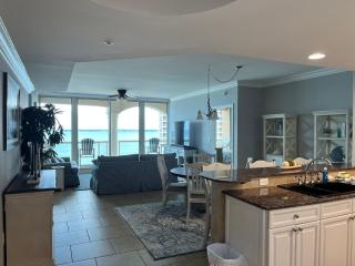 Portofino Island P5-1105 - 5