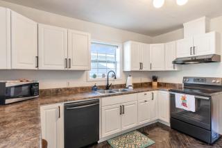 Red Door Bungalow Downtown Pensacola - 3