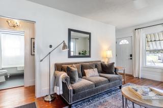 Red Door Bungalow Downtown Pensacola - 2