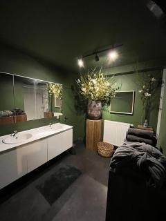 Boeken kot, charming apartment via tinykot - 2