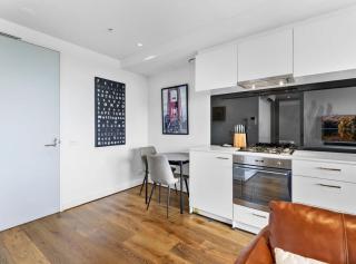 Charming 1-Bed Farm Cabin with Wood Fire - 5