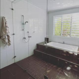 BIG Beach House Tranquility - beachfront renovated - 4