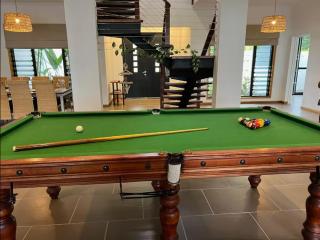 BIG Beach House Tranquility - beachfront renovated - 3