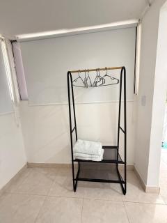 Cerca al centro, wifi 500mbs, privado para 3 personas - 8