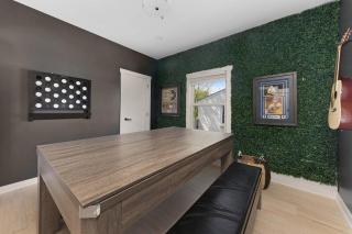 Hey Good Lookin' - 7