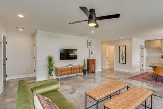 Music City Smile (822/824) - 1