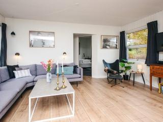 6 person holiday home in Ørsted-By Traum - 8
