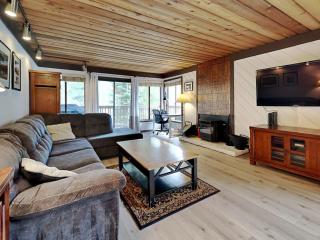 Slopeside Condo With Fireplace Snowbird 112 At 1849 Condos - 8