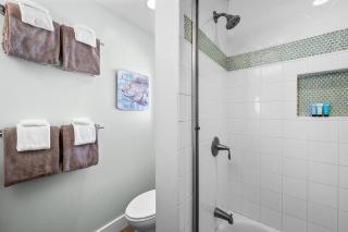 Ocean View Steps To Sand Ac Parking! - 9