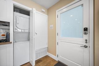 Ocean View Steps To Sand Ac Parking! - 8