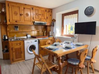 Near the Cable Cars with Views of the Lake - 6