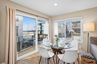 Ocean & Pier View Steps To Sand Ac Parking! - 1