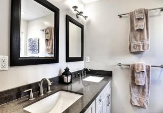 Ocean Viewsteps To Sandacground Floorparking - 4