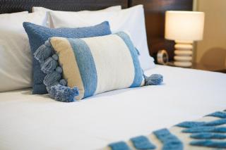 Resort Style Getaway 3BR with King Beds Pool - 0