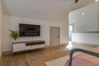 Relaxin' Retreat - 5