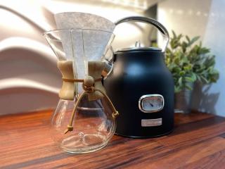 Topaz Classy, Cozy Condo Near Beaches & Airport - 6