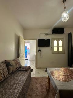 A unique and cute apartment in a prime location - 8