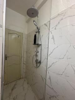 A unique and cute apartment in a prime location - 4