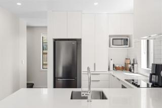 Sunny Somerfield Haven - 4