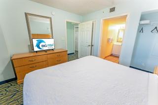 New 2BR at Paradise Resort,King Suite,Pools,Views! - 2
