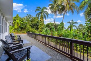 Unique Rainforest Villa, Pool Modern Comforts - 3