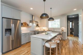 NASH - The NASH - 757AB Lynwood Ave - 5