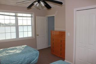 Lake Shore House - 1