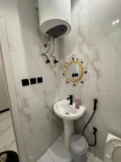 Elegant apartment with self check-in - 9